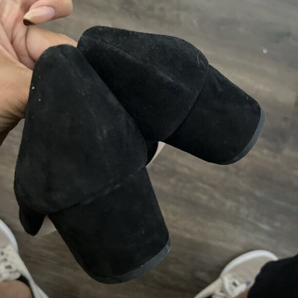 J. Mclaughlin 7 Ciara' Suede Tortoise Black Pumps $258 - Picture 3 of 6